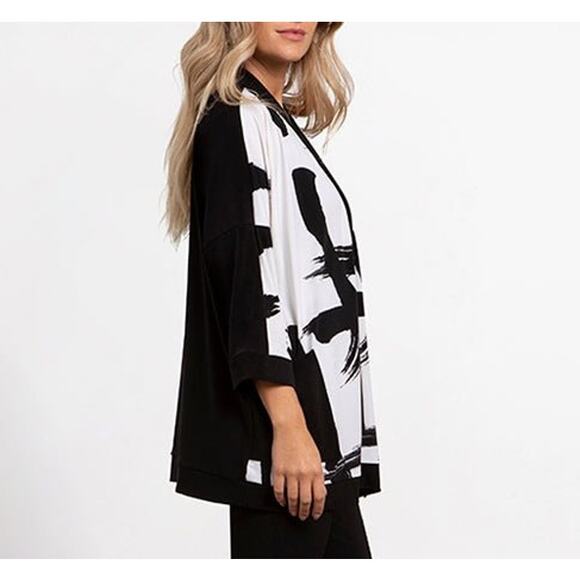Sympli Women's Kimono Cardigan Black and White Size 10 Abstract Print NWT - Picture 3 of 4